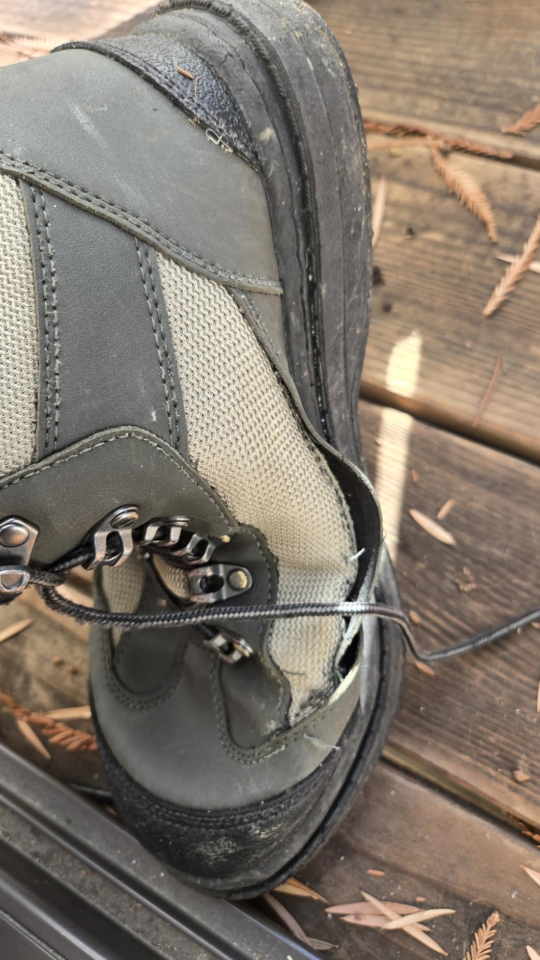 FROGG TOGGS Men's Hellbender Waterproof Fishing Wading Boot for Fishing in Felt or Cleated, Cleated, 11 customer photo 2