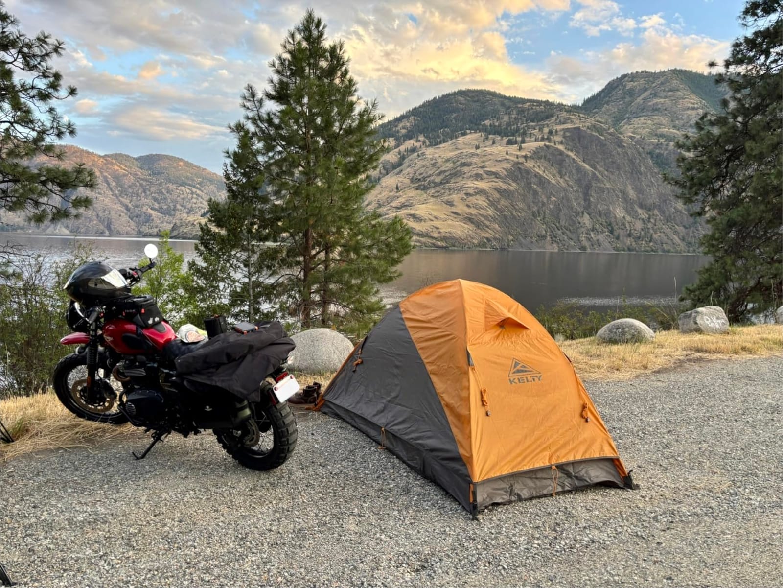 Kelty Grand Mesa 2P or 4P Backpacking Tent – 3 Season Camping, Thru Hiking Shelter, Aluminum Pole Frame, Single Door + Vestibule Model customer photo 2