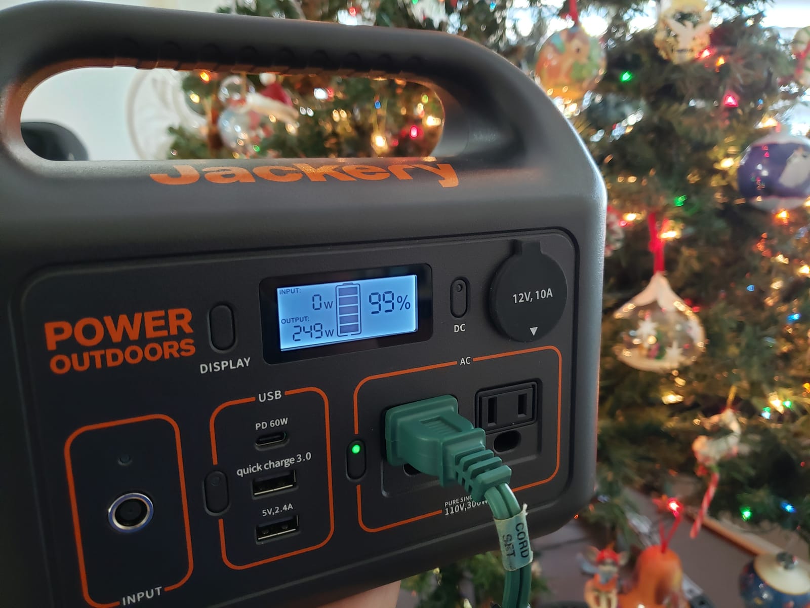 Jackery Explorer 300 Portable Power Station,292Wh customer photo 2