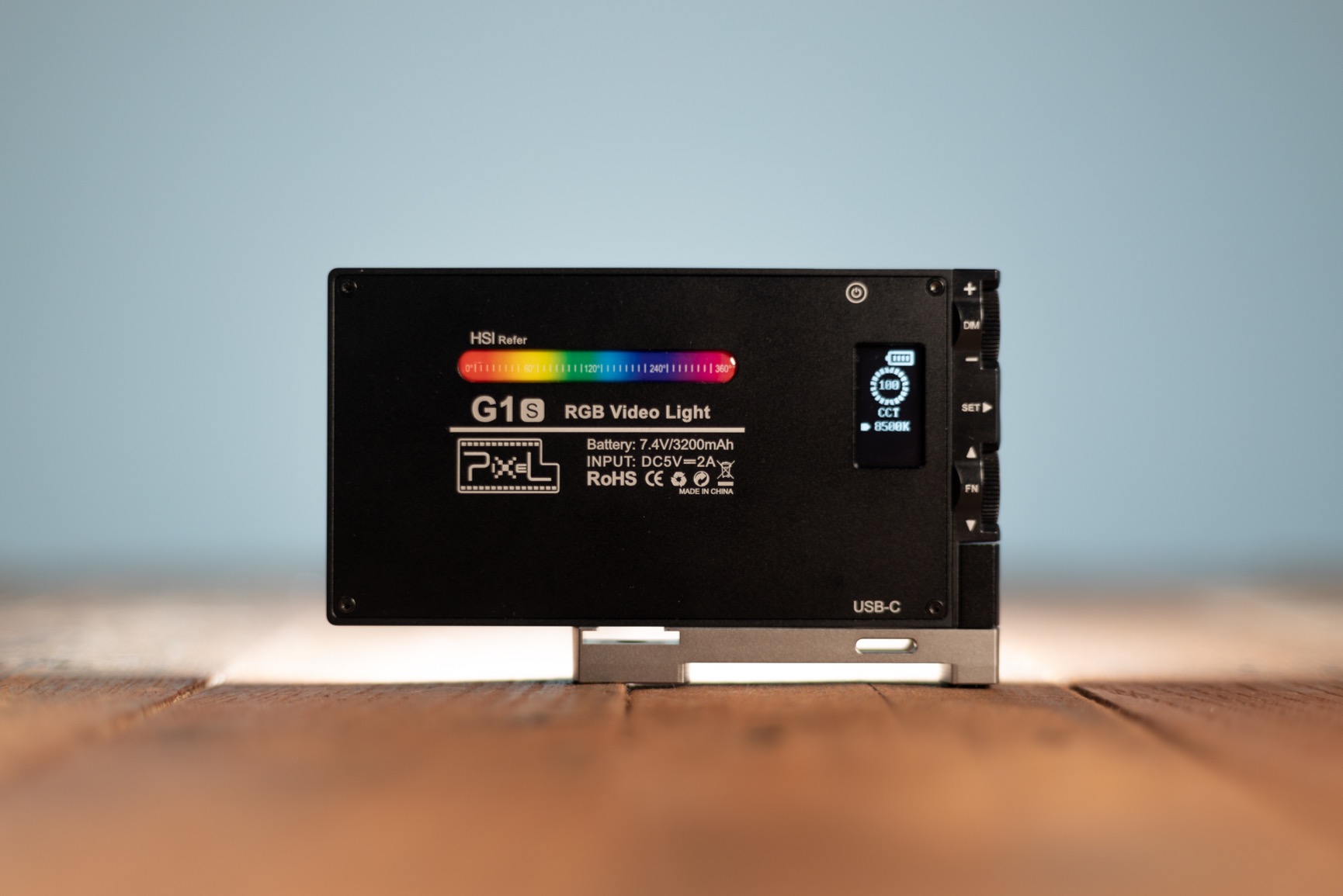 Pixel G1s RGB Video Light with APP Control, 12W 210 Minutes Rechargeable Battery LED Camera Light, 10 Common Lighting Effects, CRI≥97 2500-8500K LED Video Light with Aluminum Alloy Body customer photo 1