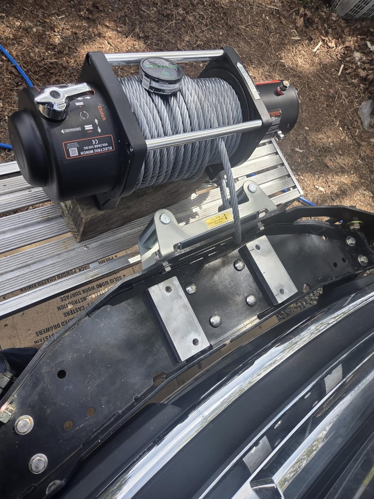 VEVOR Electric Winch 12000 lbs 12V DC Truck Winch 0.36in x 85ft Steel Cable customer photo 2
