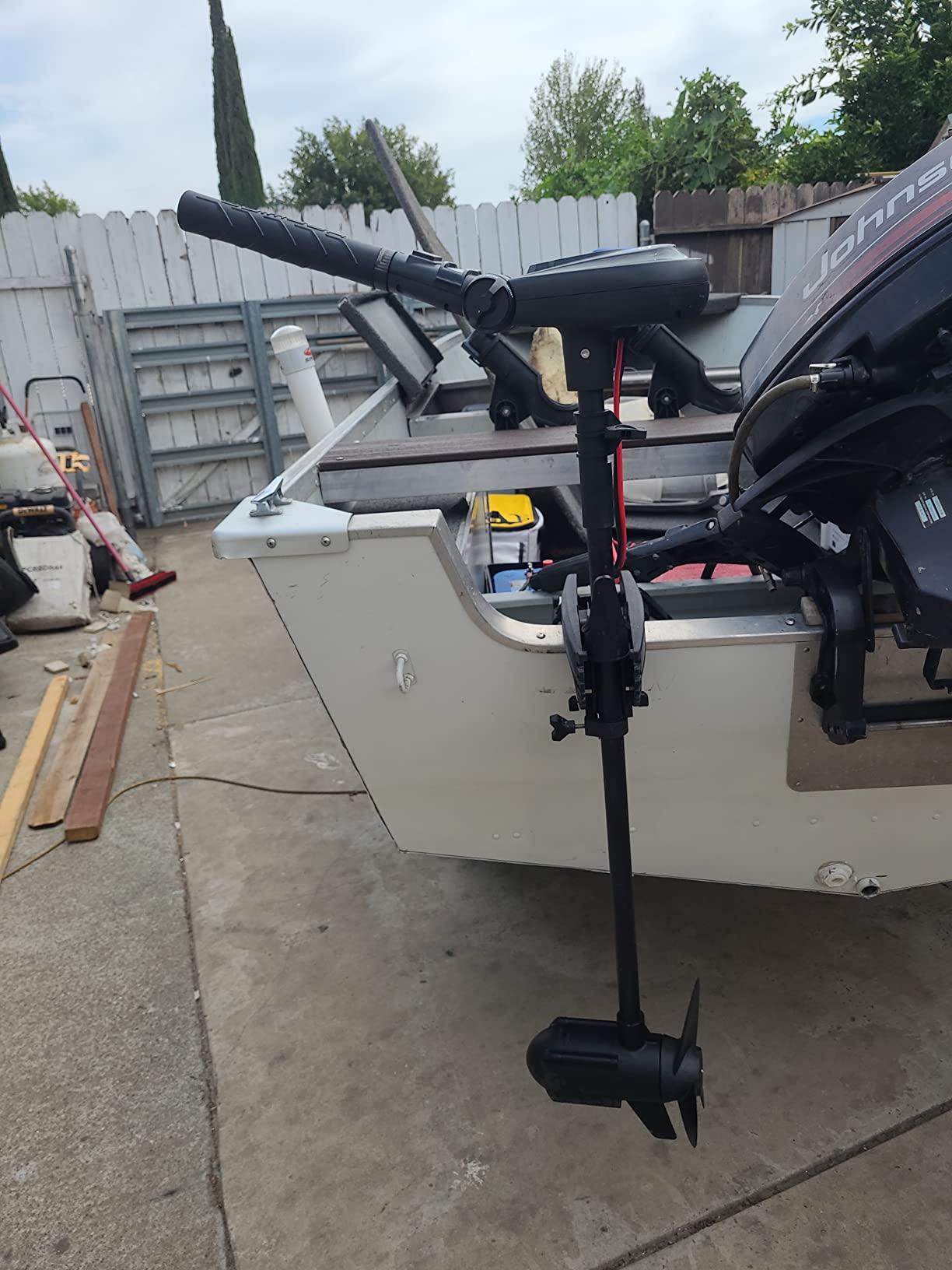 AQUOS Haswing 12V 65lbs 35.5in Brushless Transom Trolling Motor customer photo 2