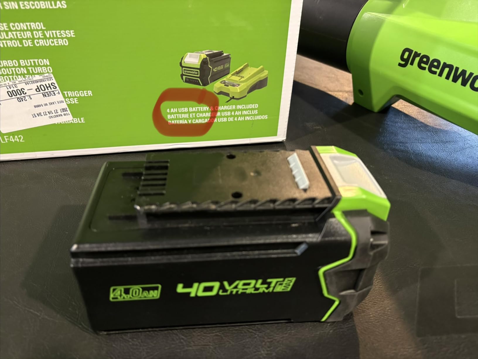 Greenworks 40V Electric Leaf Blower, 550 CFM, 4.0 Ah Battery and Charger customer photo 2