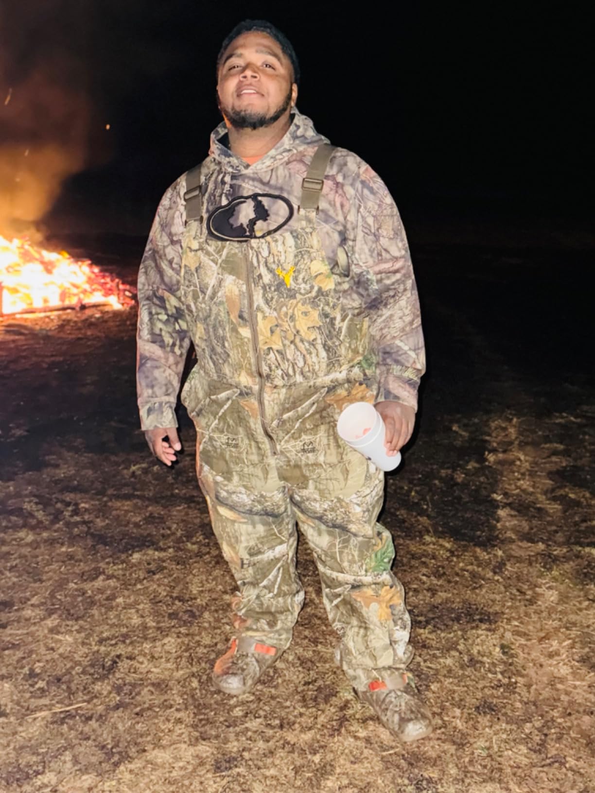 HOT SHOT Men’s Insulated Camo Bib, Ultra-Quiet Adjustable Overalls, Cold Weather Hunting Coveralls for Men customer photo 1