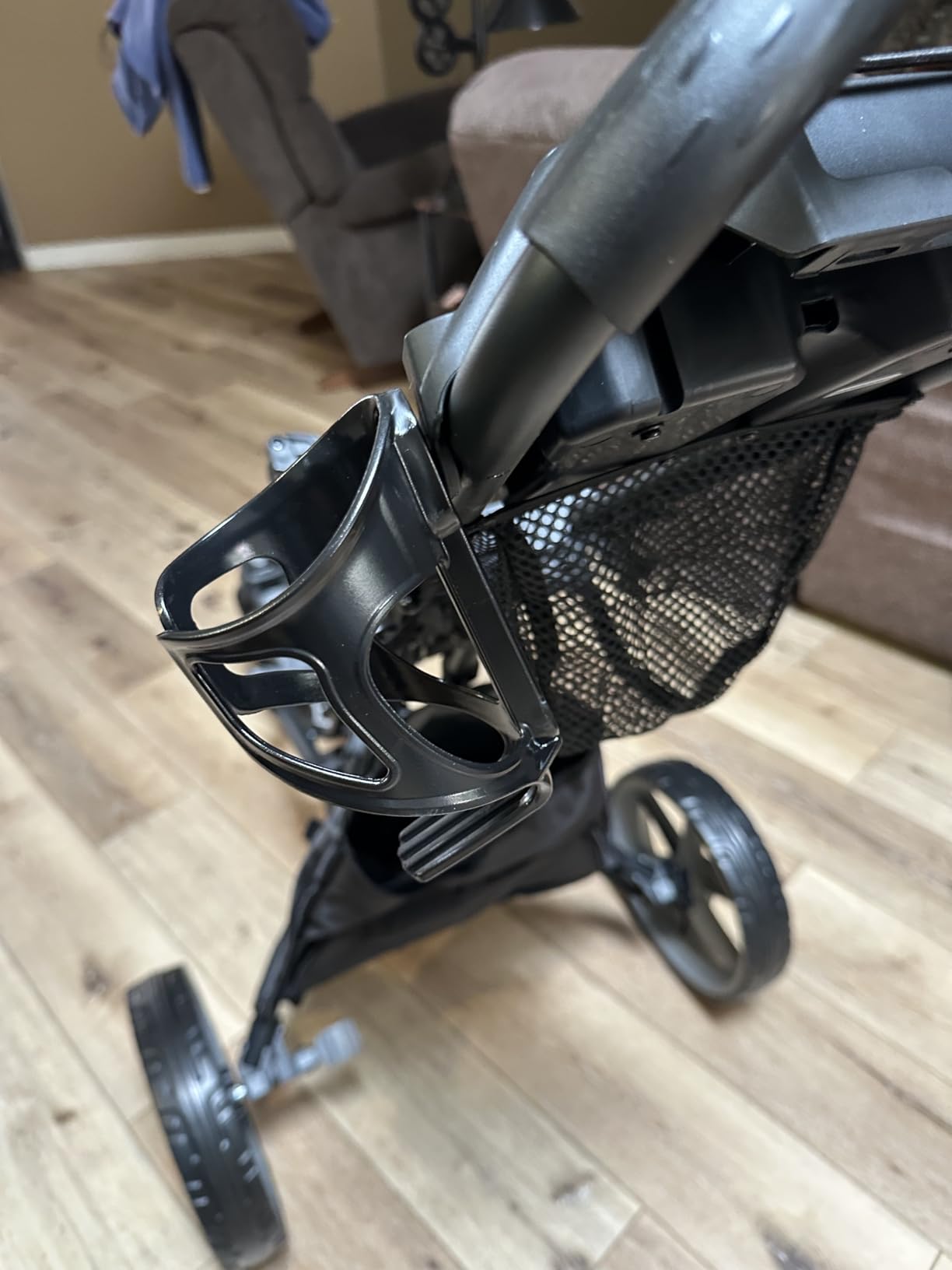 KVV 3 Wheel 360 Rotating Front Wheel Golf Push Cart Open and Close in ONE Second-Free Umbrella Holder Included customer photo 2