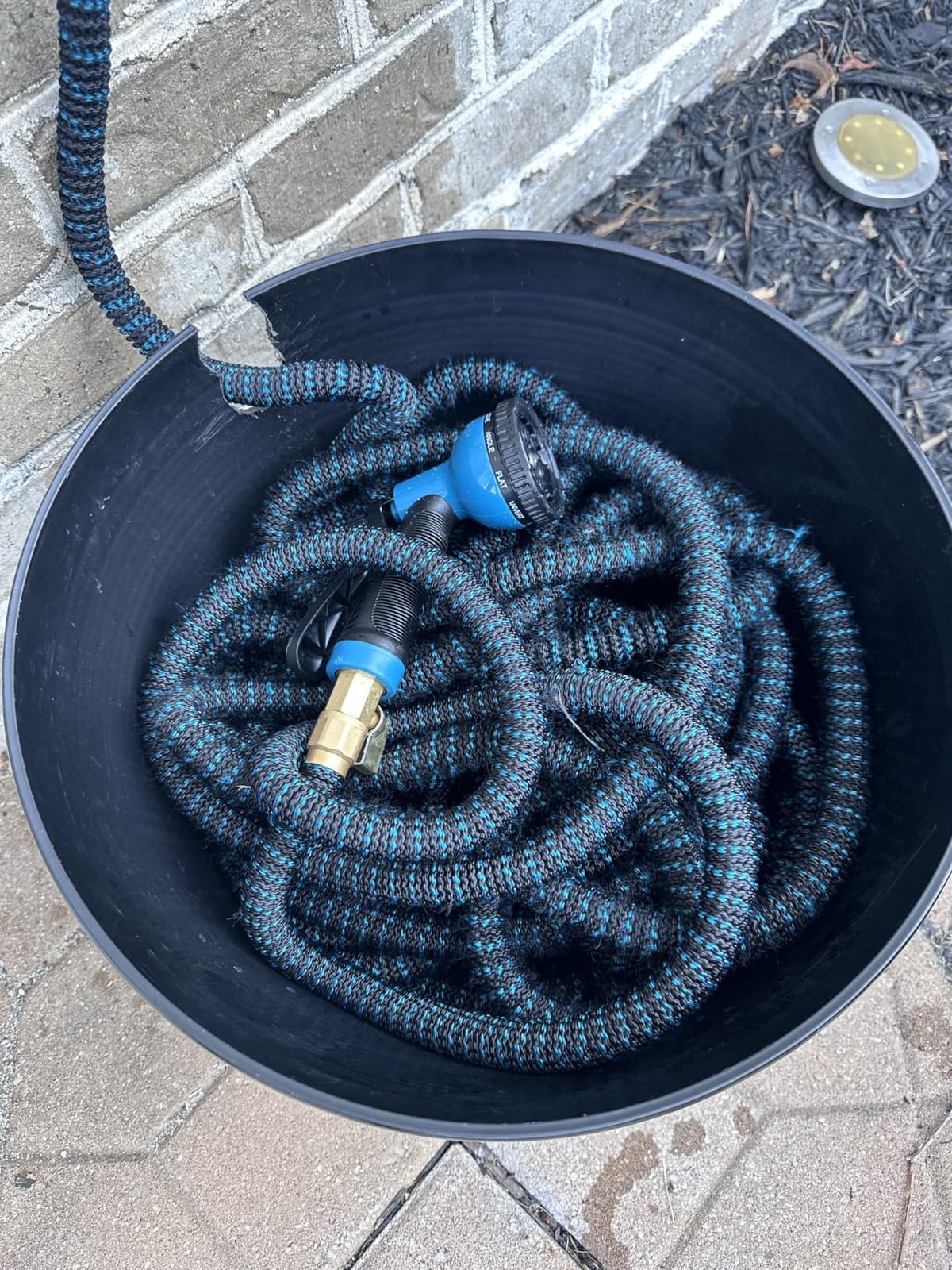 J&B XpandaHose 100ft Expandable Garden Hose, Lightweight, Brass Connectors customer photo 1