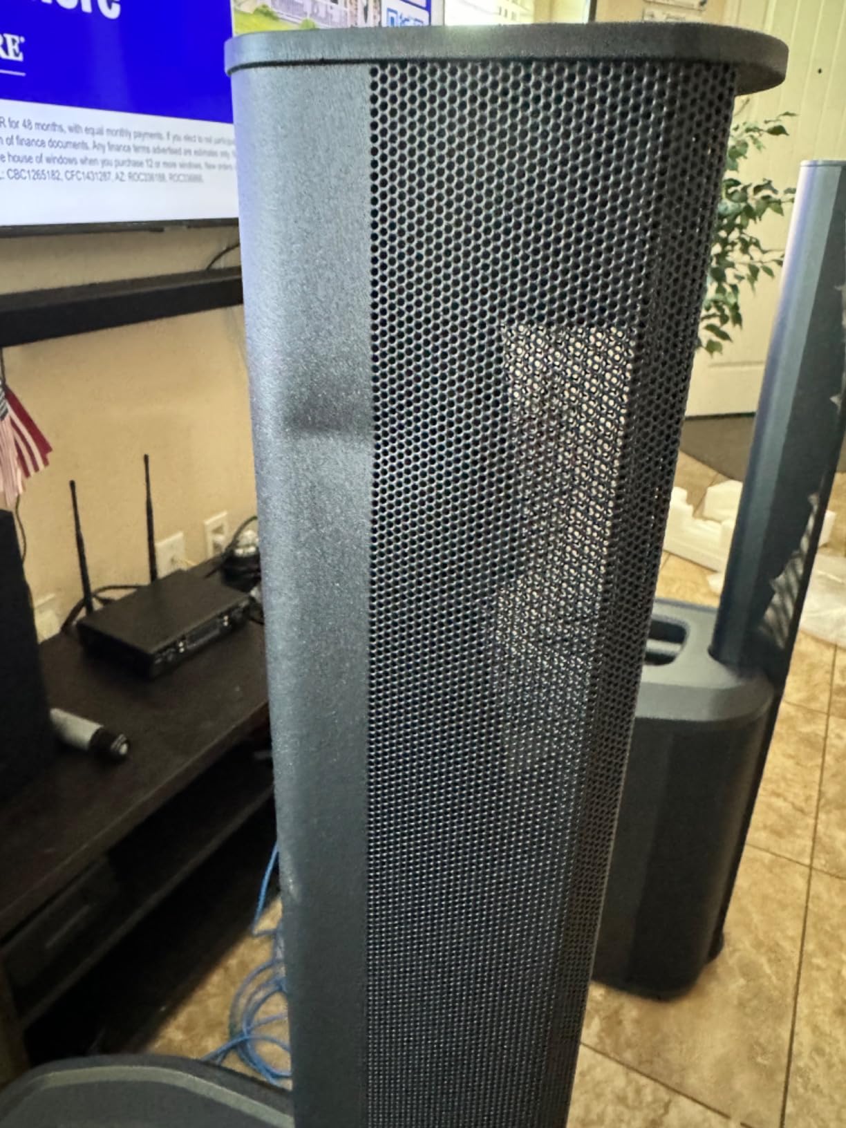 Bose L1 Pro8 - Portable PA System Portable Line Array Speaker with Integrated Bluetooth Built-in Mixer and Wireless App Control customer photo 2