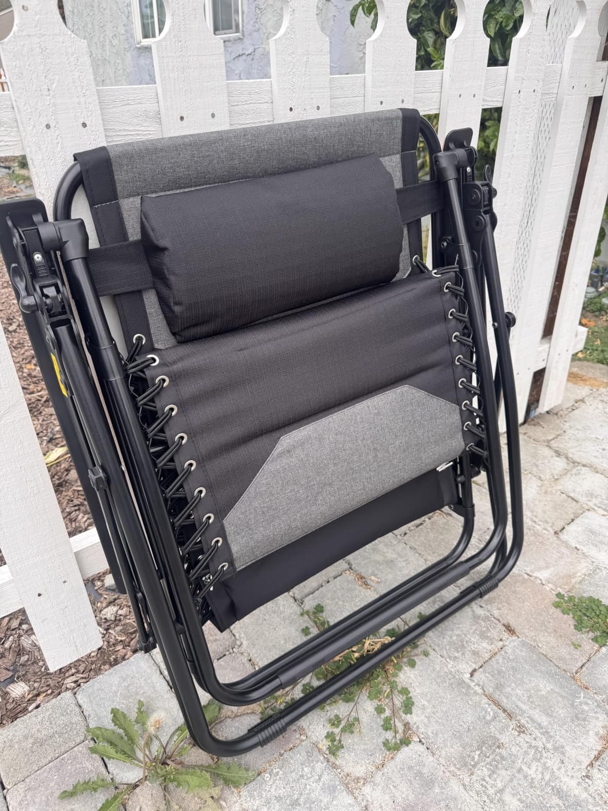 PHI VILLA XXL Padded Zero Gravity Chair, Cup Holder, Light Grey customer photo 2