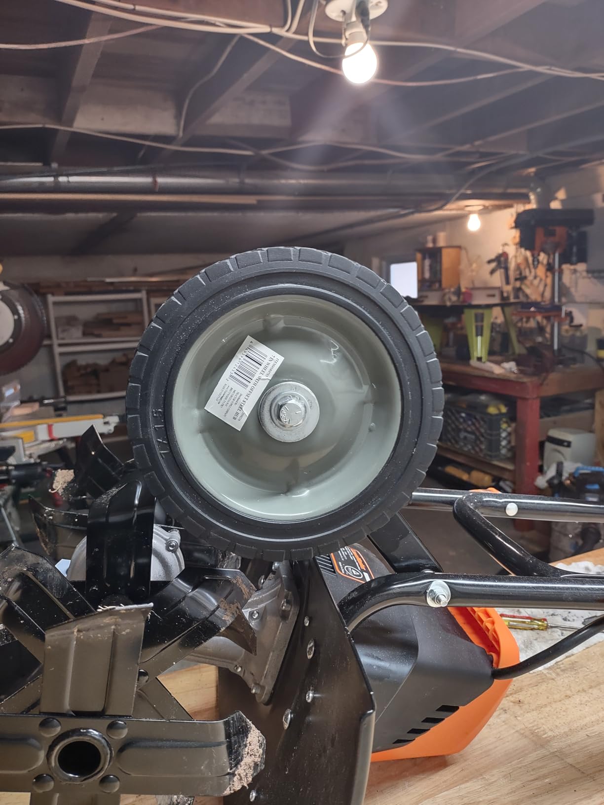 LawnMaster 13.5 Amp 18” Electric Tiller – TE1318M customer photo 1