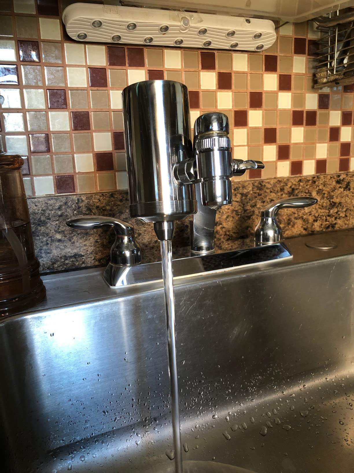 1200 Gallons Faucet Water Filter, 2.2 GPM Outlet Flow Rate Tap Water Filter, Six Improvements Water Faucet Filtration System, Removes Chlorine, Lead, Sediments, Bad Taste and More customer photo 1