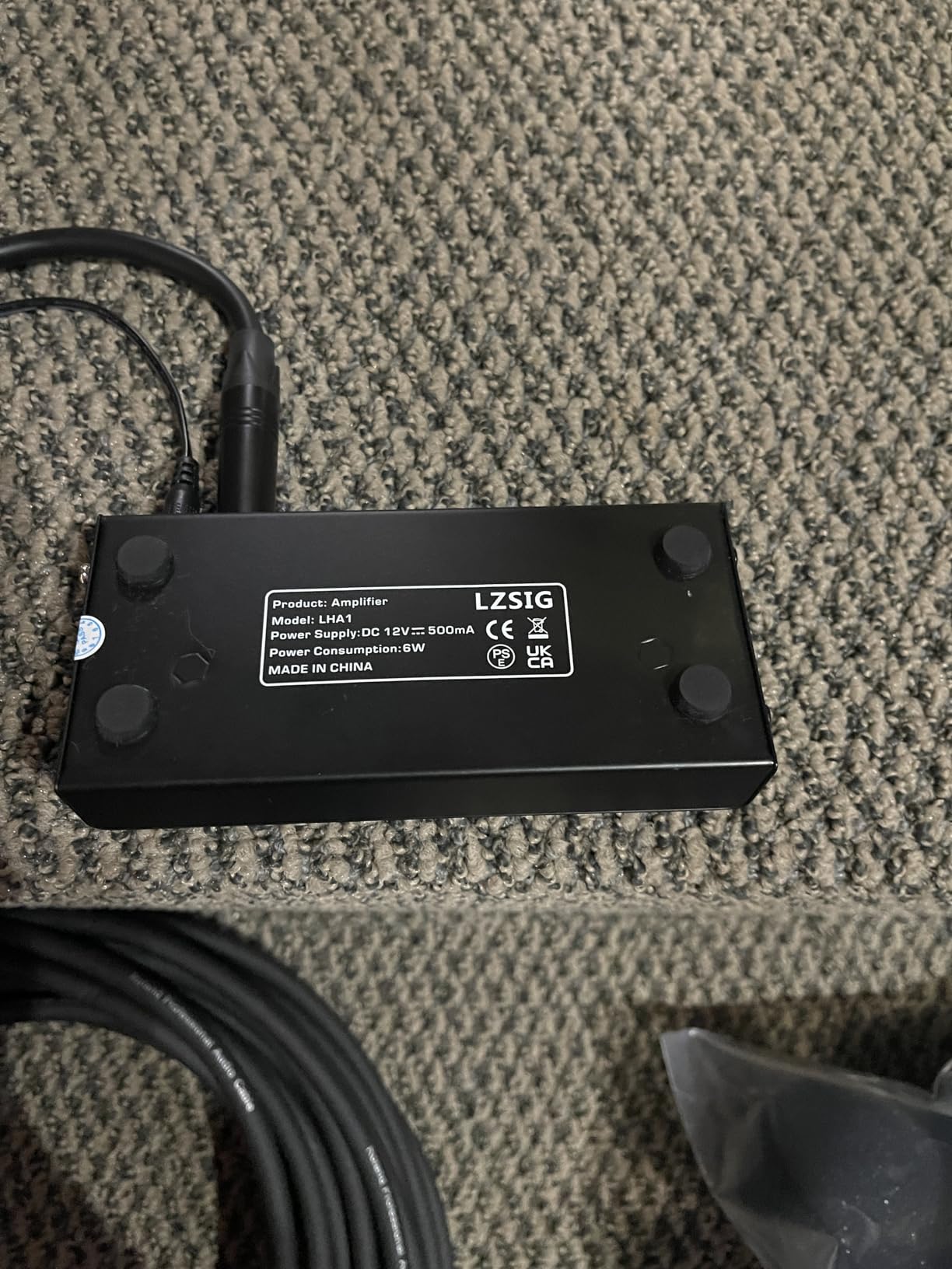 LZSIG Headphone Amplifier with Bass Boost, 4 Channel, 1‑IN 4 OUT, 12V customer photo 1