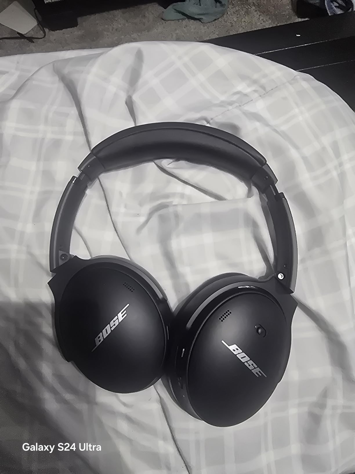 Bose QuietComfort 45 Bluetooth Wireless Noise Cancelling Headphones - Triple Black customer photo 2