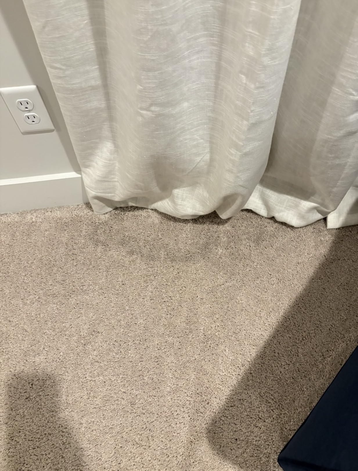Hoover CleanSlate Plus Portable Carpet + Upholstery Spot Cleaner Machine customer photo 1