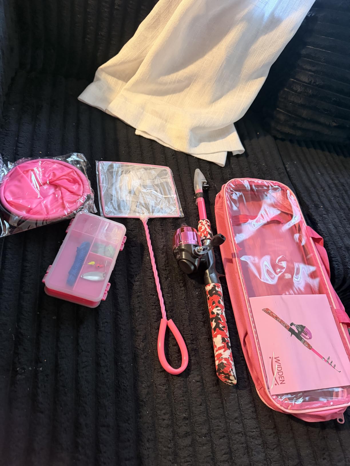 WIDDEN Kids Fishing Pole with Reel Beginner Kit for Boys Girls Ages 3-12 customer photo 1