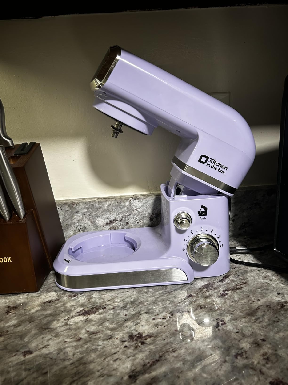Kitchen in the box Stand Mixer,3.2Qt Small Electric Food Mixer,6 Speeds Portable Lightweight Kitchen Mixer for Daily Use with Egg Whisk,Dough Hook,Flat Beater customer photo 2