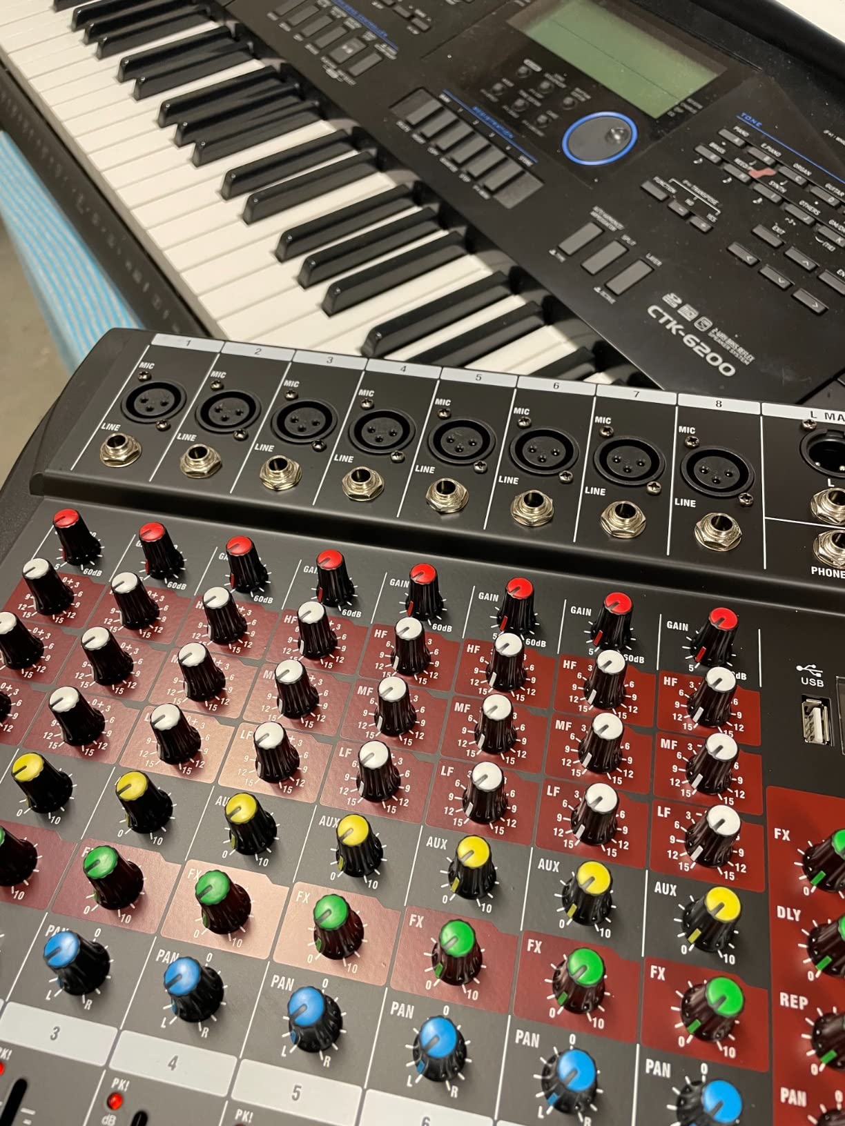 FULUODE Audio Mixer 8 Channel, CT-80S Professional Sound System Mixer Board DJ Mixing Console with Reverb MP3 Player Bluetooth 48V Phantom Power Supply USB Recording for Studio Karaoke Live Music customer photo 1
