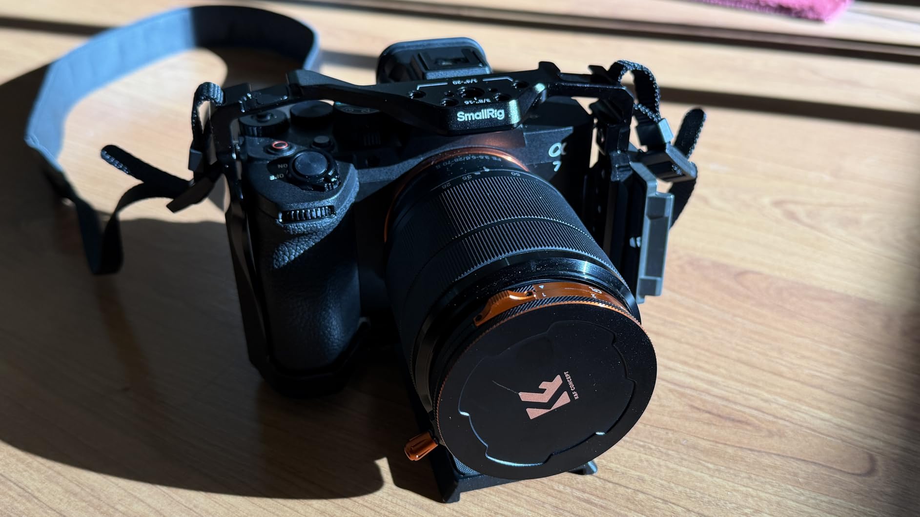SmallRig HawkLock Quick Release Cage for Sony Alpha 7 Series customer photo 1