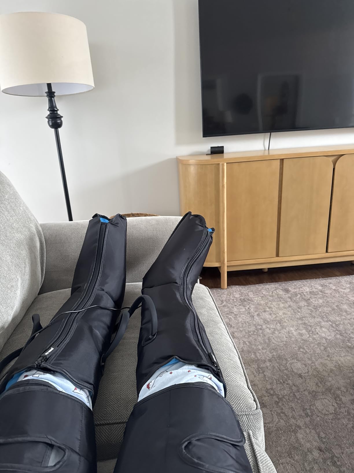 FIT KING Leg Compression Massager with Heat for Circulation and Pain Relief customer photo 1