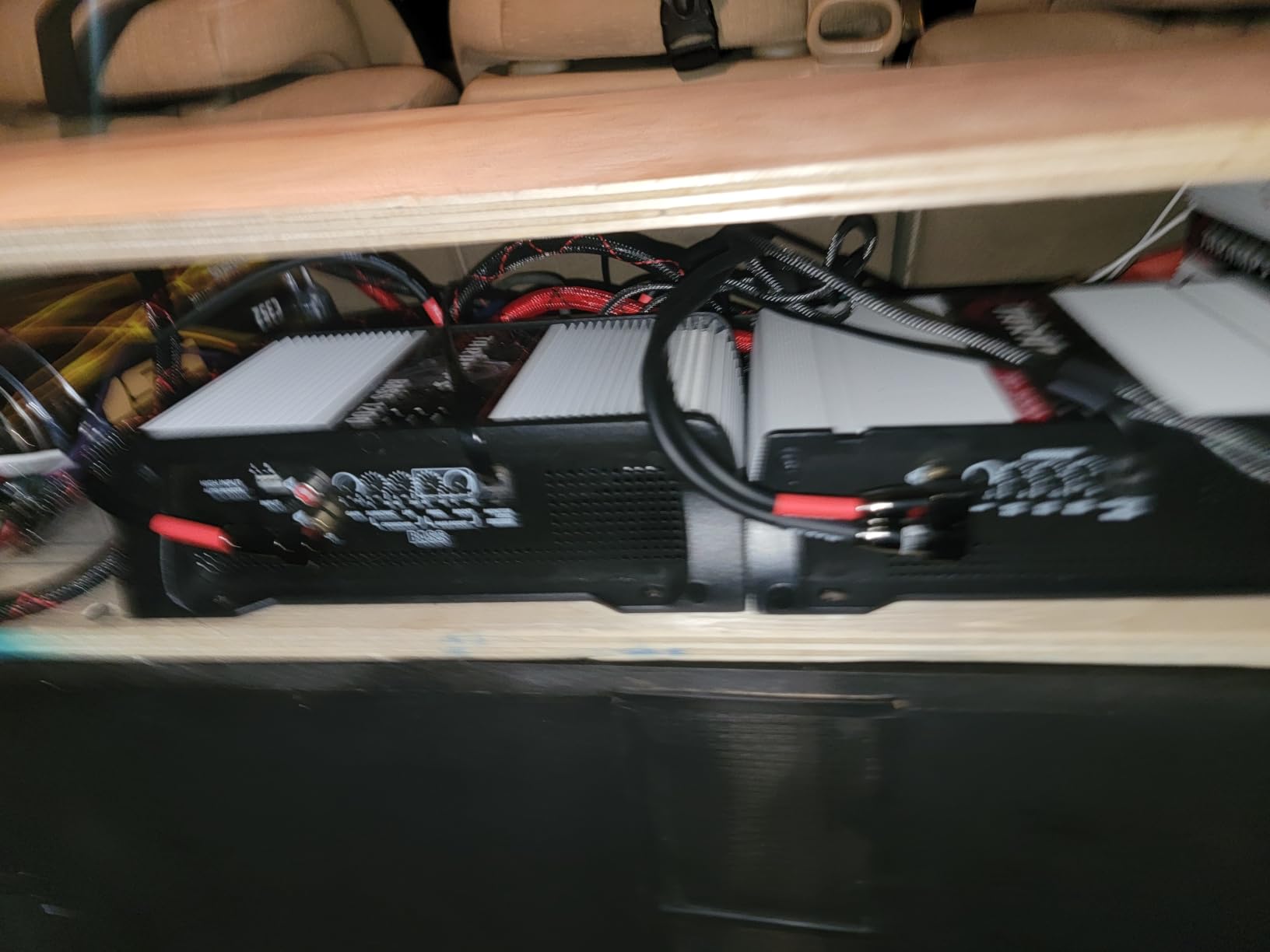 Taramps HD 2000 1 Ohm 2000W RMS Full Range Monoblock Car Audio Amplifier customer photo 2