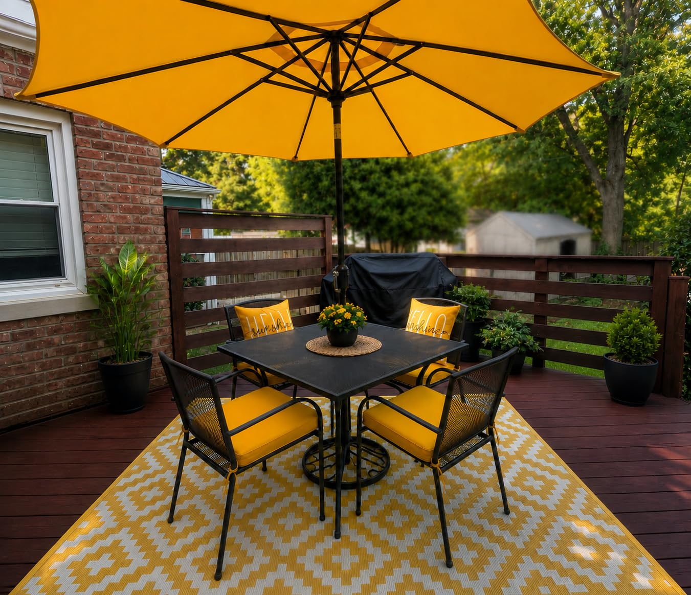 JEAREY 9FT Outdoor Patio Umbrella, Market Umbrella, Beige customer photo 1