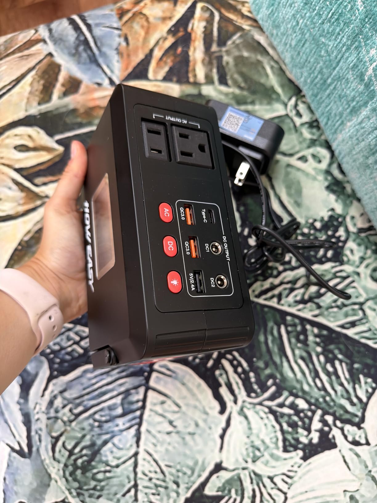 HOWEASY Portable Power Station,120W(240W Peak) Solar Generator customer photo 2