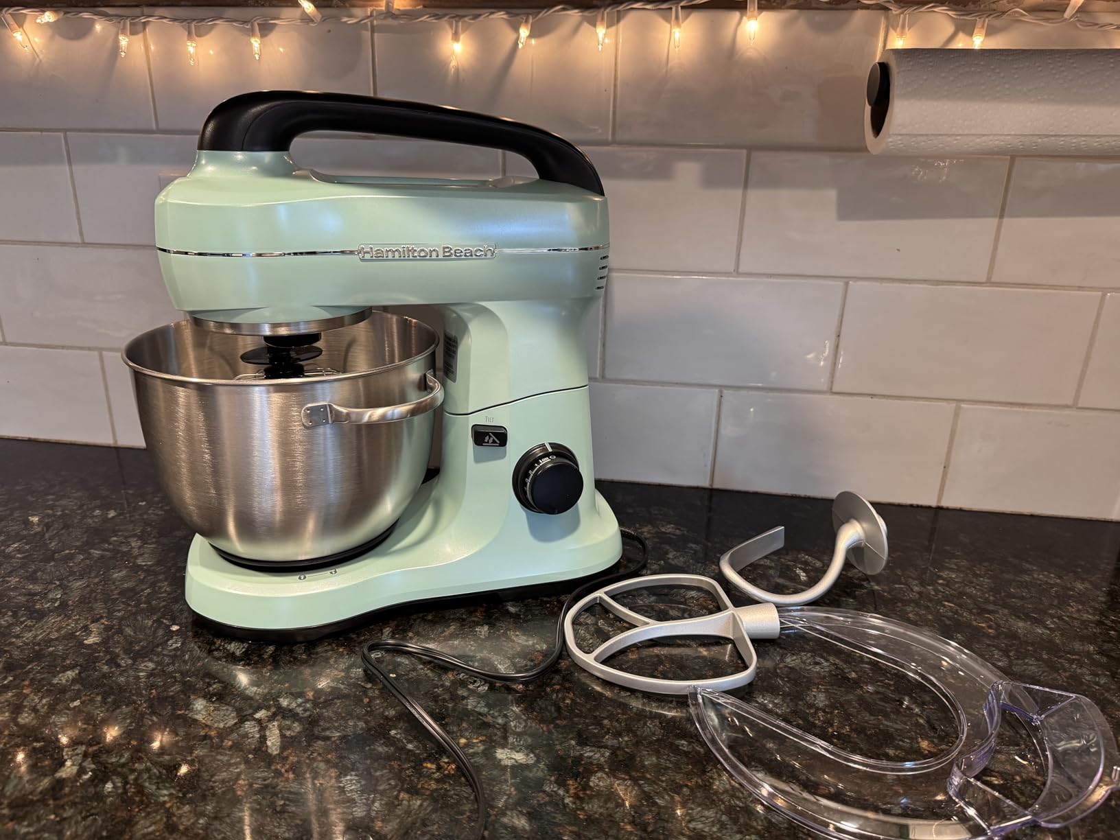 Hamilton Beach 4 Qt Electric Stand Mixer With 7 Speeds, Easy-Carry Handle customer photo 2