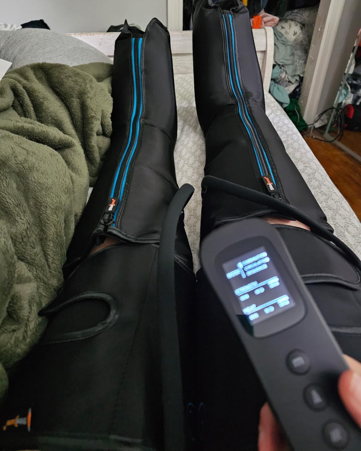 SHINE WELL Air Compression Leg Massager with Heat for Circulation and Pain Relief, Foot Calf & Thigh Recovery Compression Boots, Sequential Compression Device for Workout Relaxation, Gift for Mom Dad customer photo 2