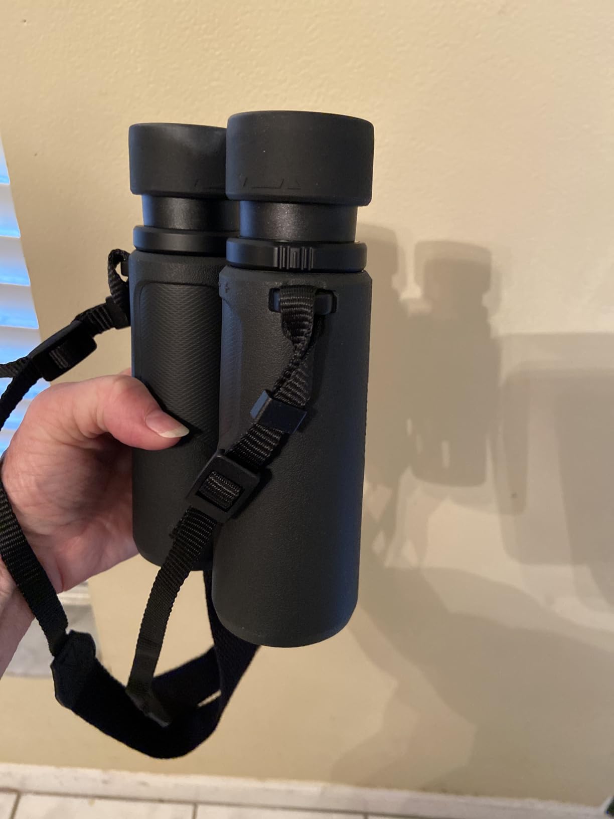 Nikon PROSTAFF P3 8x42 Binocular | Waterproof, fogproof, rubber-armored Full-Size Binocular, wide field of view & long eye relief | Official Nikon USA Model customer photo 1