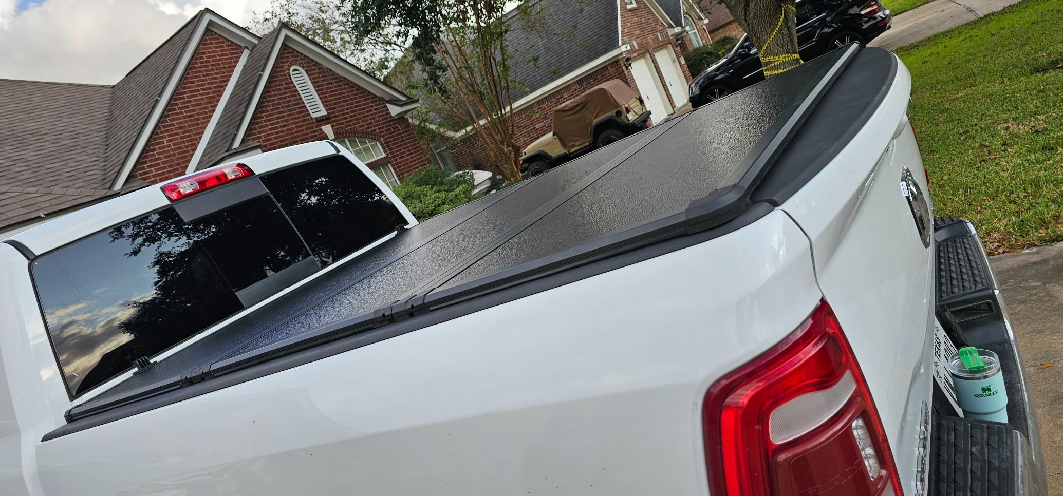 Toptiny Hard Folding Truck Bed Tonneau Cover|HTF011|Fits 2009-2026 Dodge Ram 1500 5' 7
