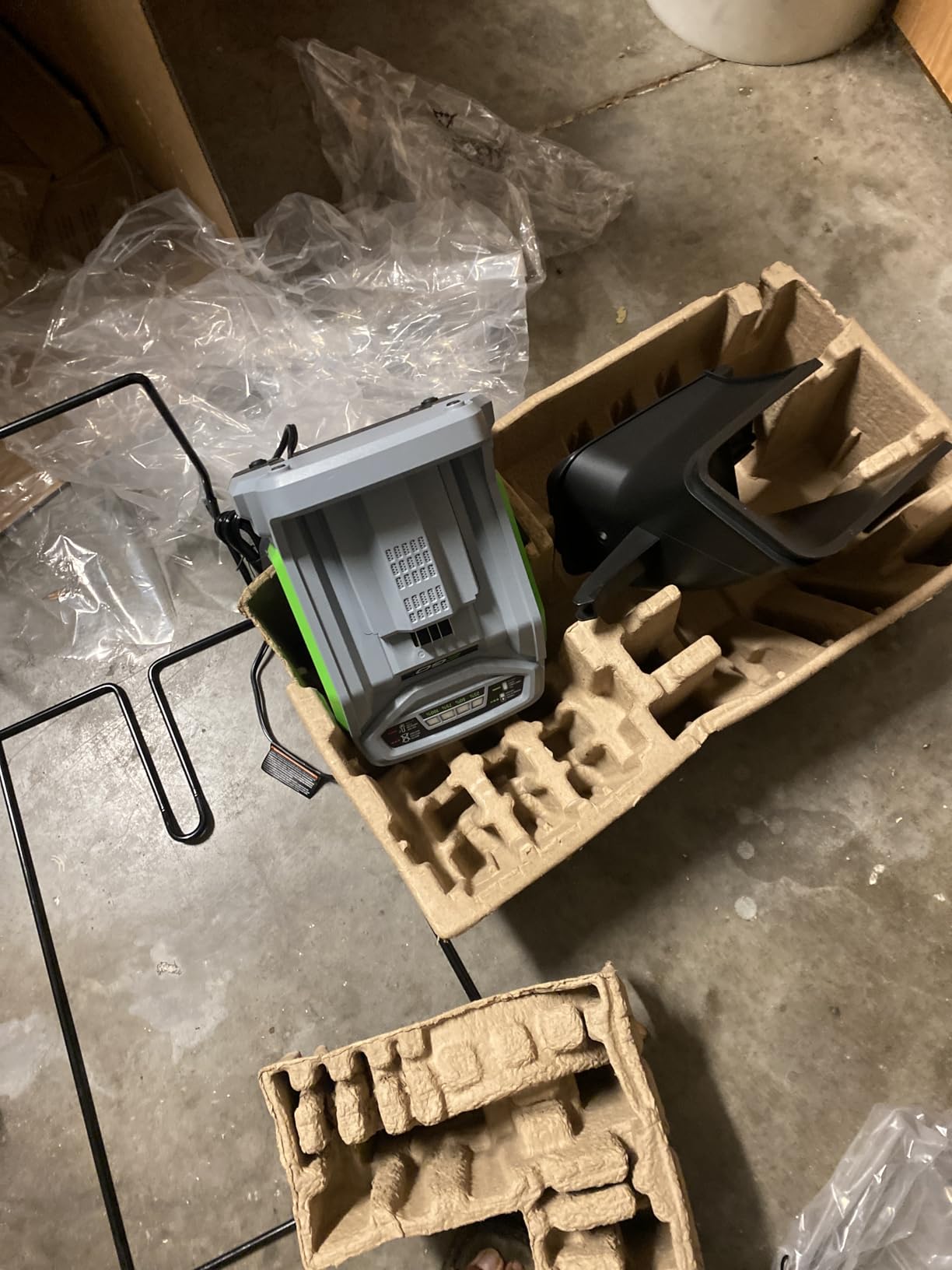 EGO Power+ Electric Lawn Mower, Self-Propelled Cordless with Touch Drive, Includes 56V 7.5Ah Battery and Rapid Charger – LM2125SP customer photo 2