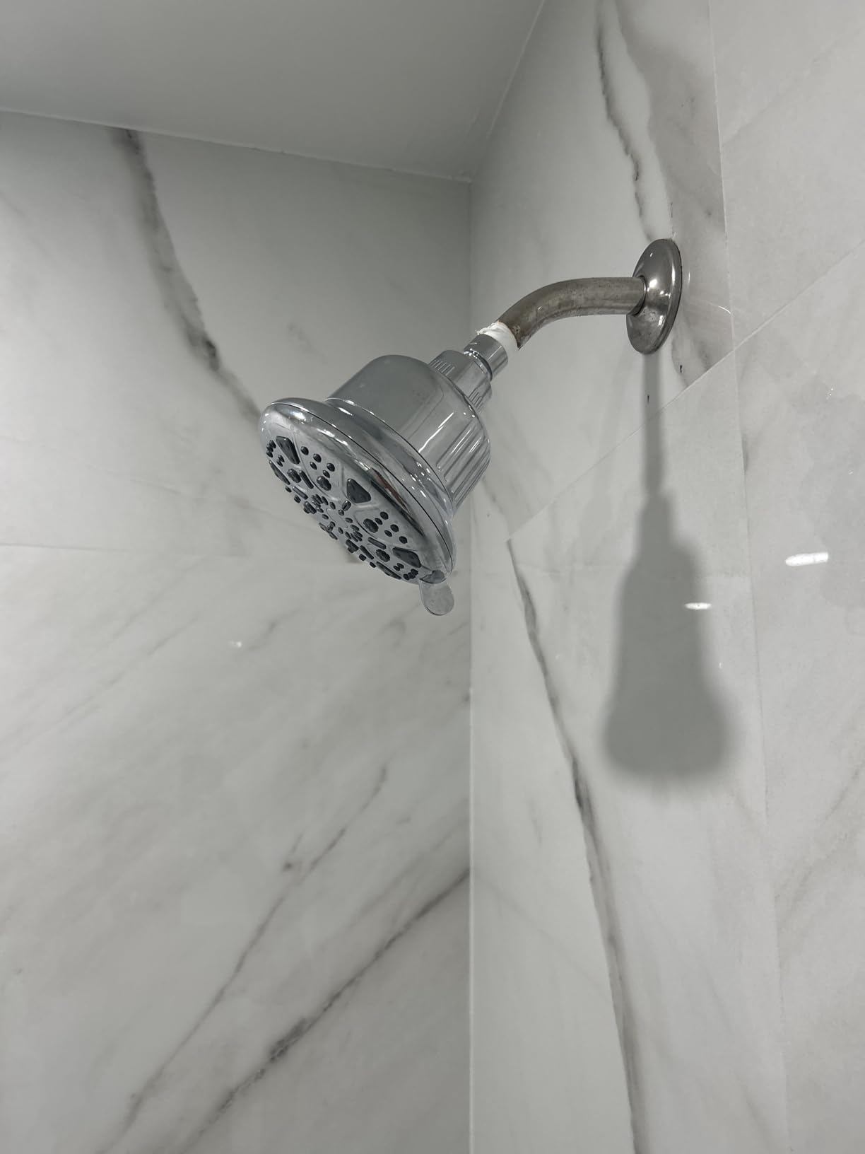 MakeFit Filtered Shower Head - High Pressure Shower Head with Filter for Hard Water Softener - 7 Settings Bathroom Rain Showerhead to Remove Chlorine and Heavy Metals (Chrome) customer photo 1