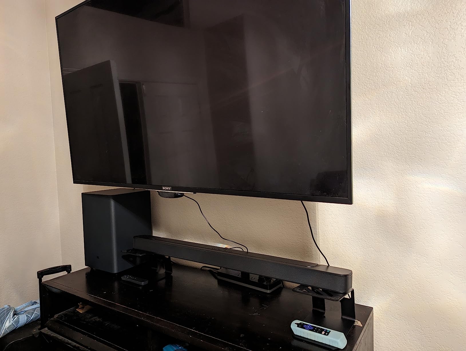 JBL Bar 2.1 Deep Bass (MK2) - 2.1 Channel soundbar with Wireless subwoofer (6.5’’), 300W Max Output, Bluetooth Enable (Black) customer photo 1