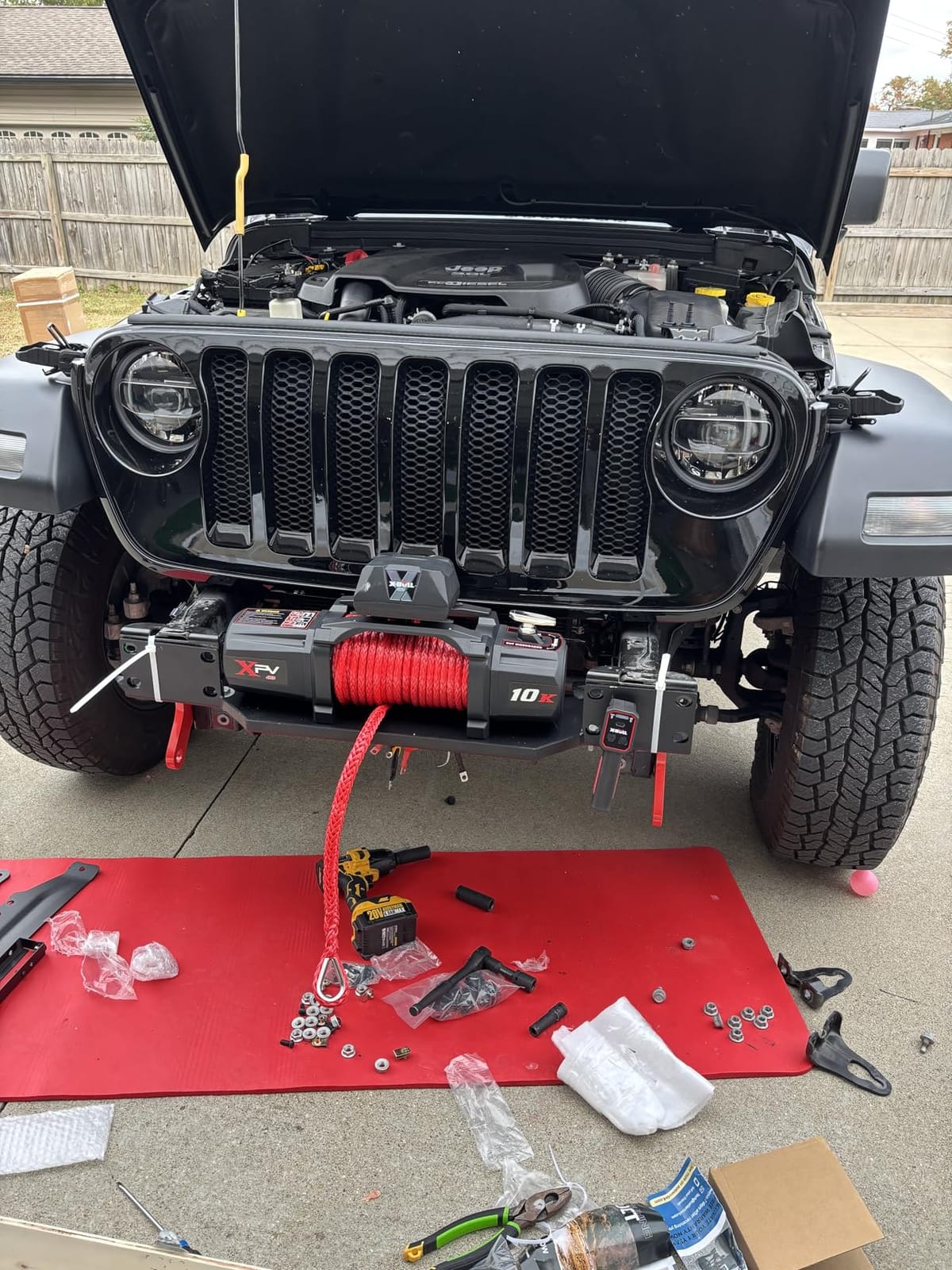 X-BULL Winch-10000 lb. Load Capacity Electric Winch Kit -12V Synthetic Rope Winch,Waterproof IP67 Electric Winch with Hawse Fairlead, with Wireless Handheld Remote and Corded Control Recovery customer photo 2