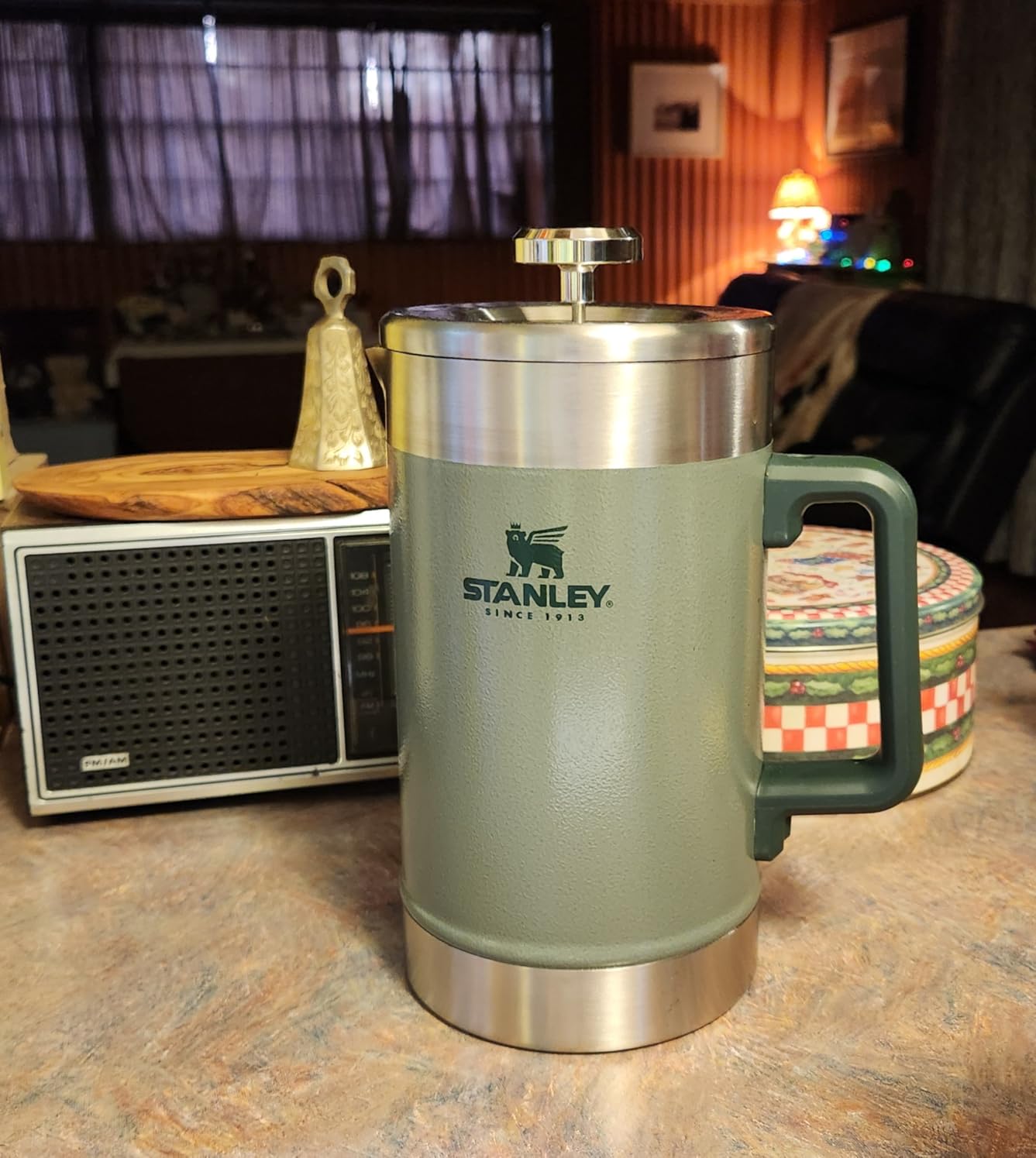 STANLEY Stay-Hot French Press, 48 oz, Cream Gloss customer photo 2