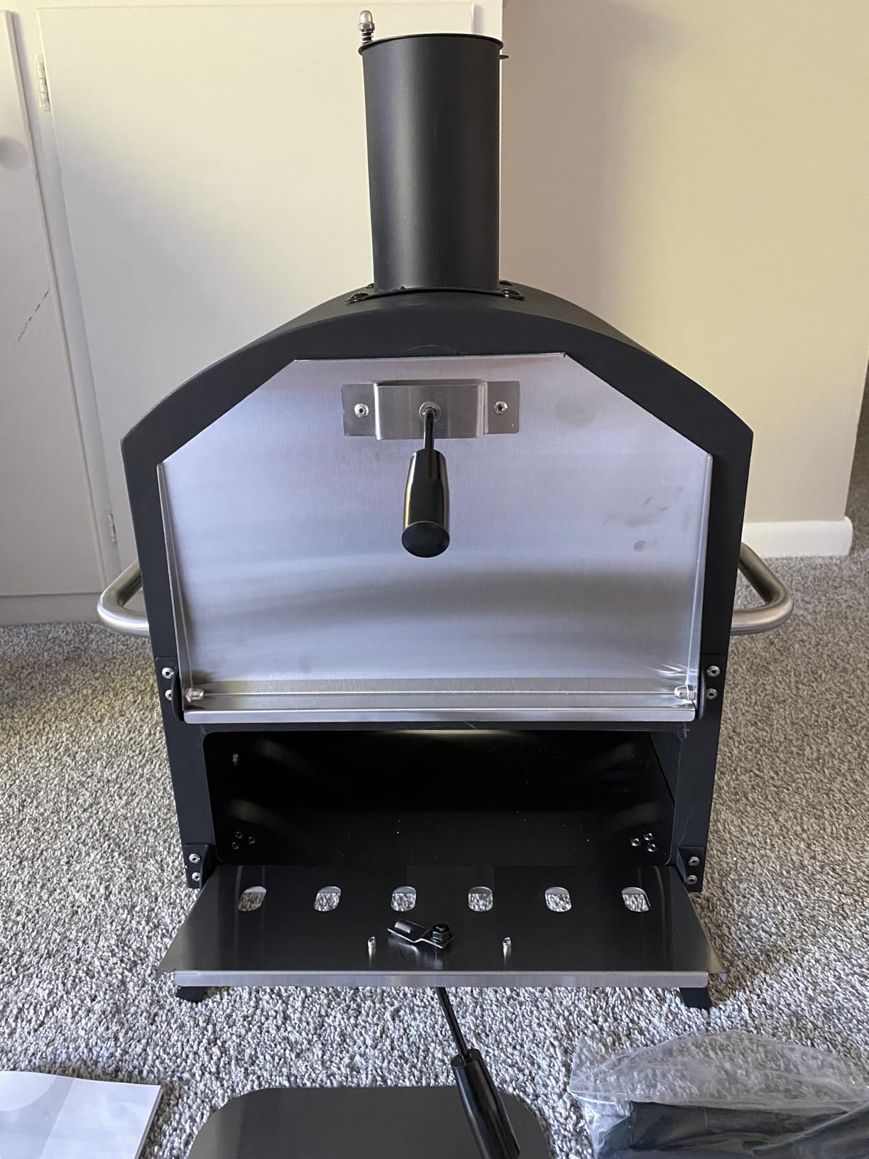 Giantex Outdoor Pizza Oven Wood Fired, 2-Layer Outside Pizza Maker customer photo 1
