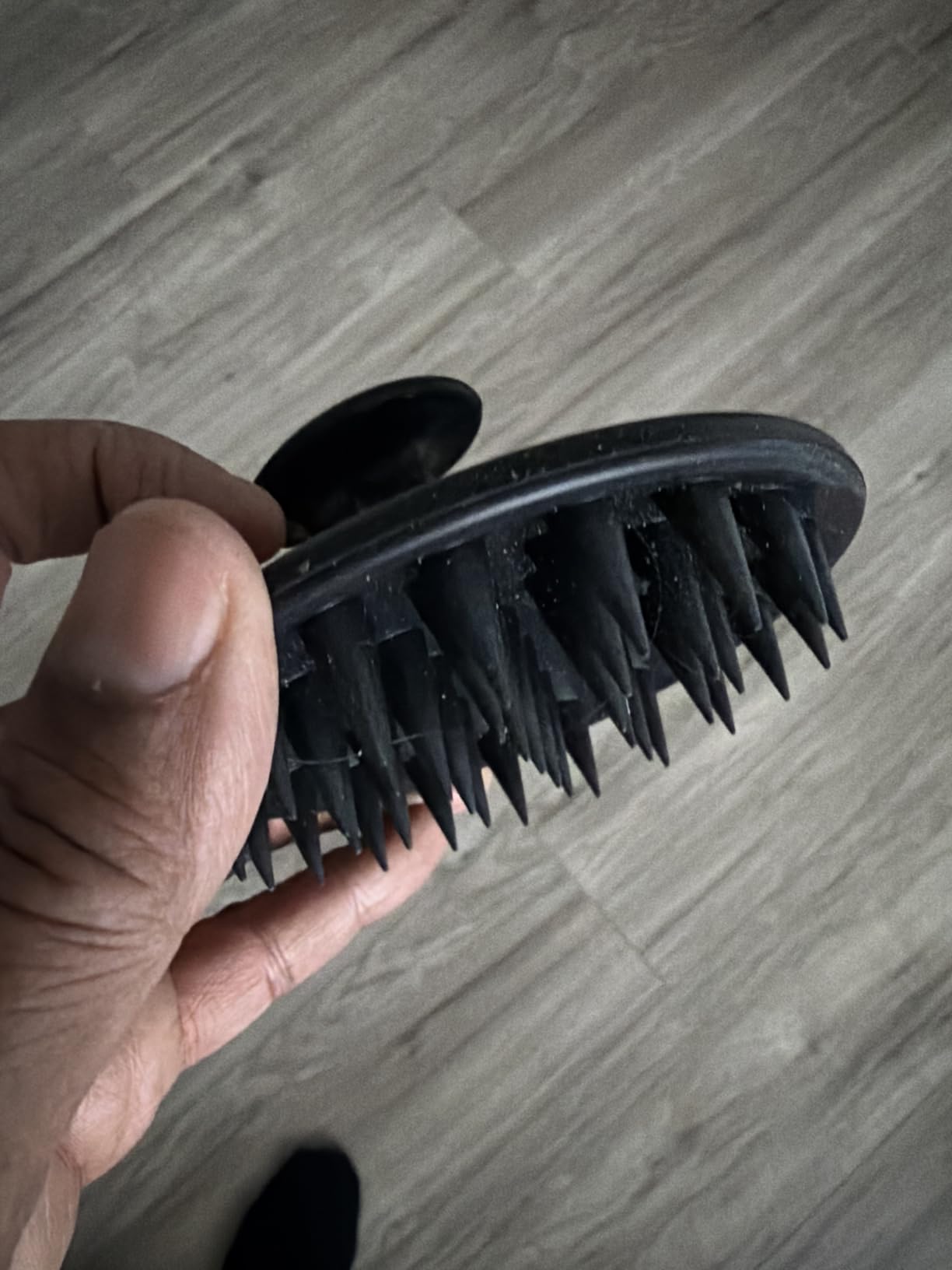 Meartchy Silicone Scalp Massager Shampoo Brush, Scalp Brush for Hair Growth & Dandruff Removal, Hair Scrubber Scalp Stimulator Exfoliator Brush with Soft Bristles for Wet Dry Scalp Care (Black) customer photo 1