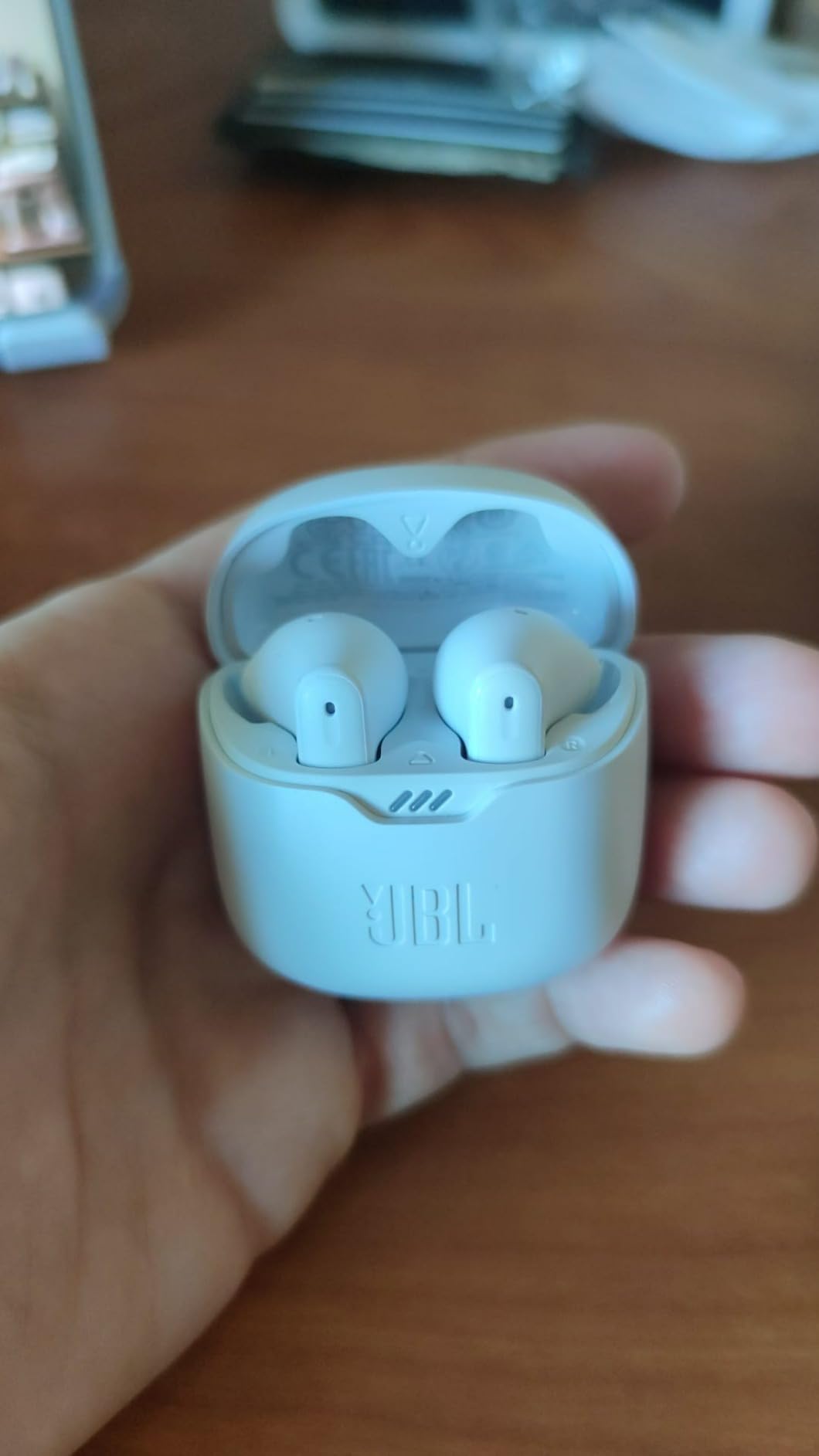 JBL Tune Flex - True Wireless Noise Cancelling Earbuds (Black), Small customer photo 2