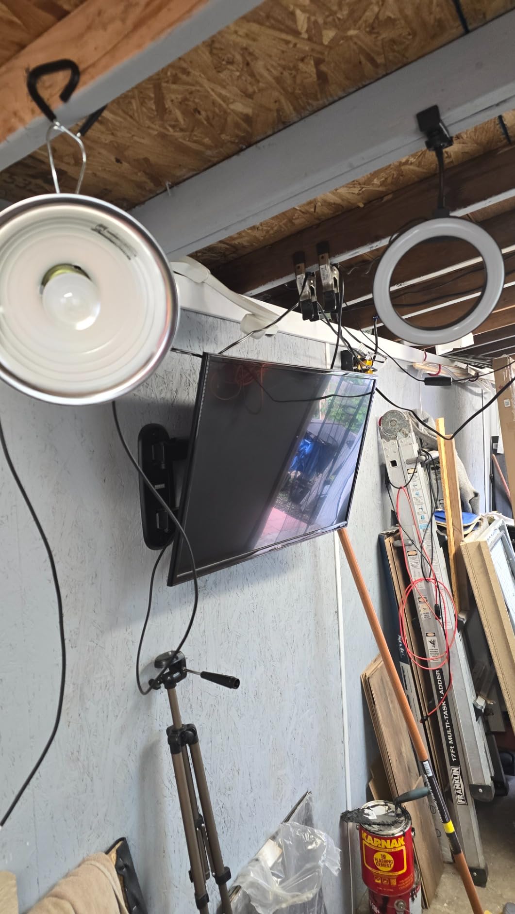 BLUETTI AC180 Portable Power Station 1152Wh 1800W LiFePO4 Solar Generator customer photo 1