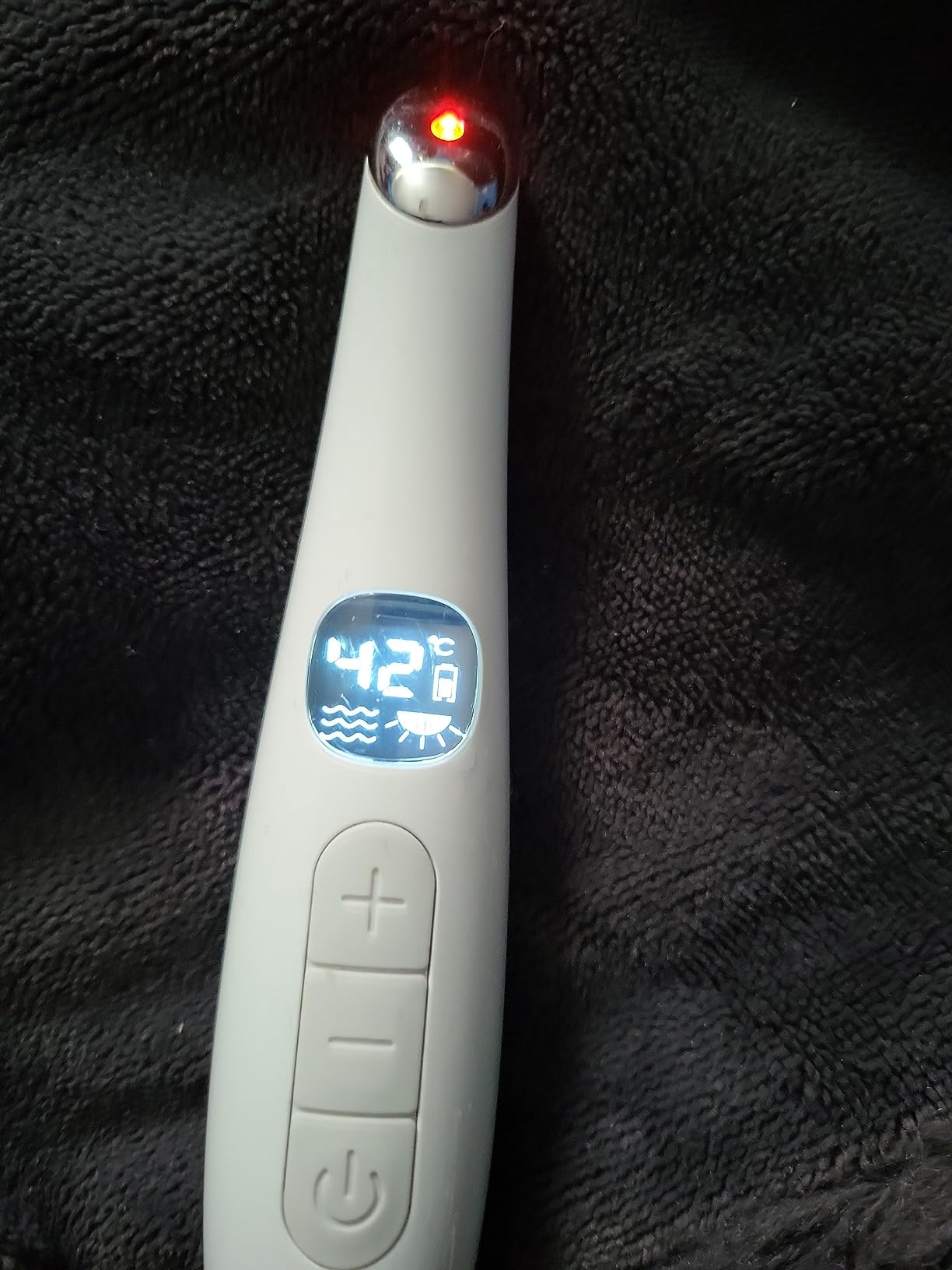 Heated Eye Wand, 3-in-1 Vibrating Eye Lift Wand, White customer photo 2