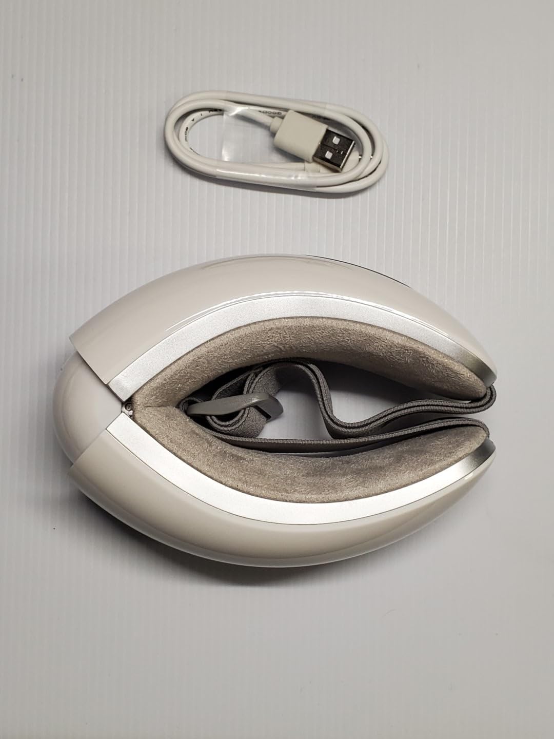 NOWWISH Eye Massager with Heat, Vibration and Bluetooth Music for Migraine Headache Relief, Cordless Heated Eye Mask with 6 Massage Modes, Relaxation -Mothers Day Gifts for Mom Wife -White customer photo 2