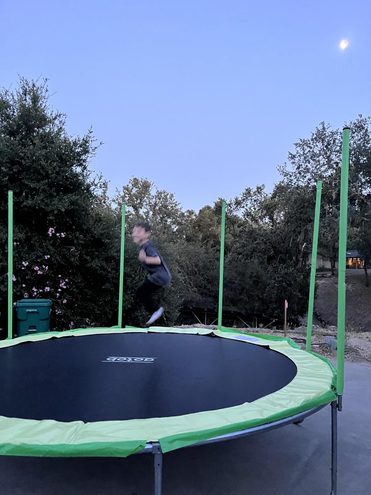 AOTOB Trampoline with Net for Kids Outdoor 8 10 12 14 15FT ASTM 400LBS customer photo 2