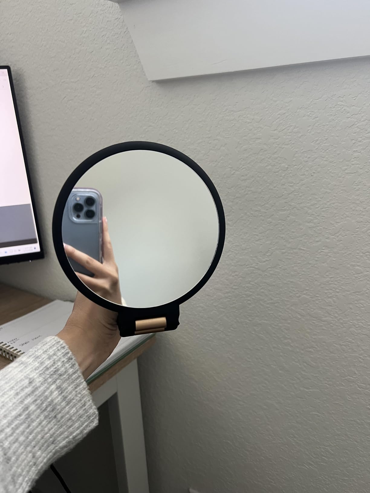 Sifolo 30x Magnifying Mirror, Travel Hand Mirrors with Handle - Double Side Handheld Mirror with 1X 30X Magnification & Adjustable Handle/Stand, Hand Held Foldable Travel Mirror for Makeup(Black) customer photo 1