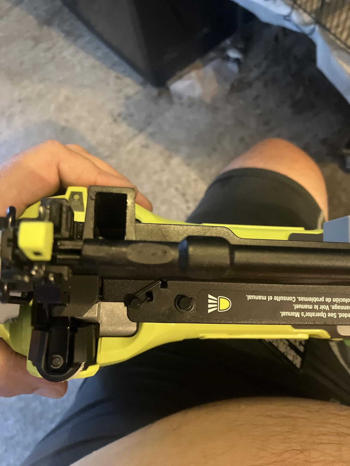 RYOBI ONE+ 18V 16-Gauge Cordless AirStrike Finish Nailer (Tool Only), P326, Green customer photo 1
