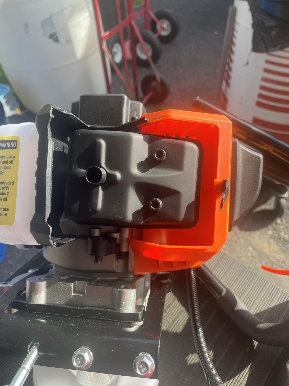 VEVOR Post Hole Digger, 43cc 1250W Auger Earth Digger, Gas-Powered (Fuel) customer photo 2