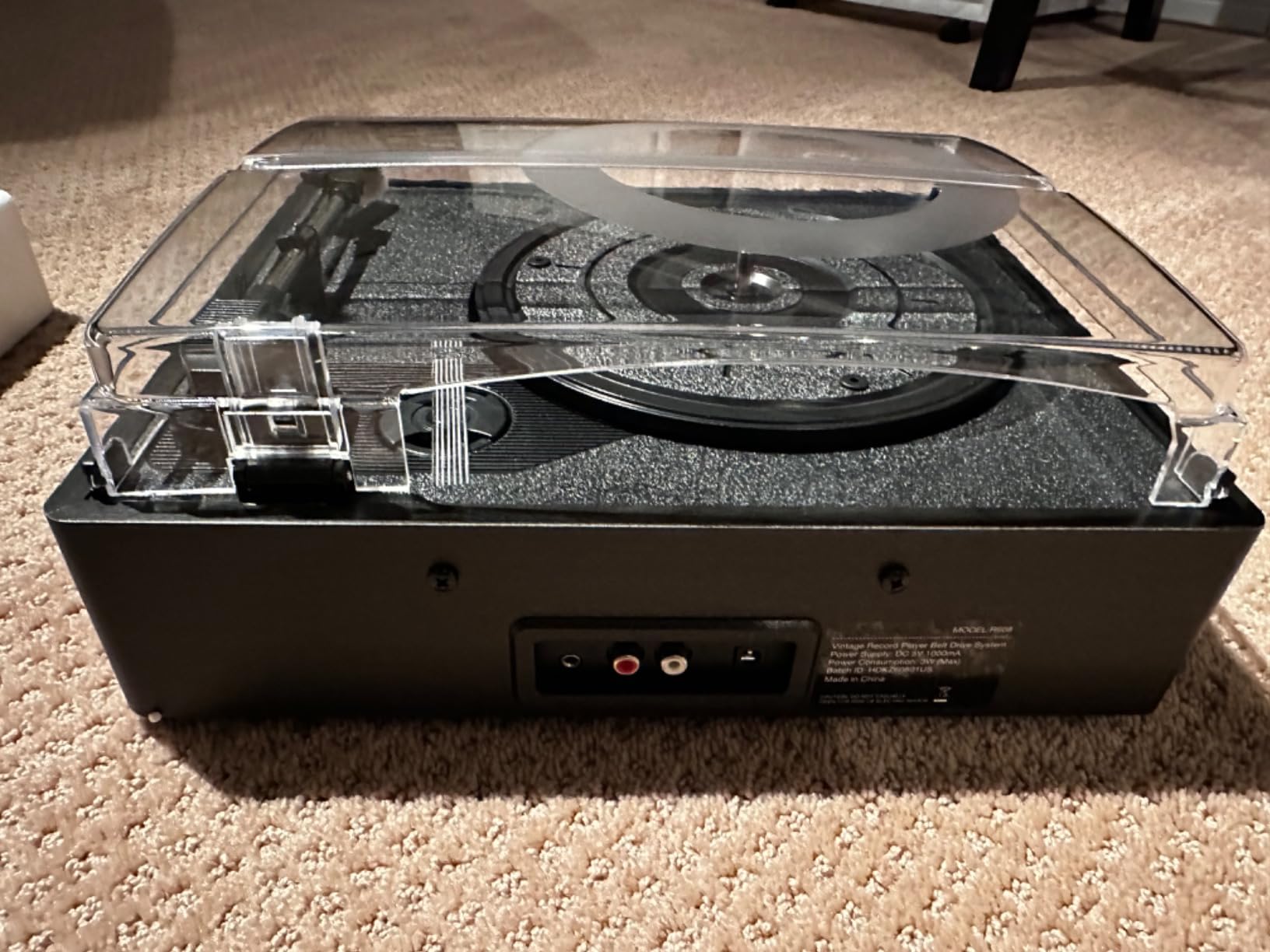 Vinyl Record Player Classic Turntable with Speakers,Pure White customer photo 2