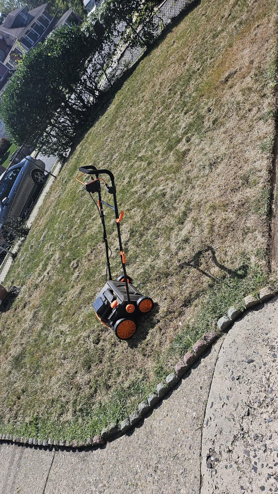 WEN 20V Max Cordless 15-Inch 2-in-1 Brushless Electric Dethatcher and Scarifier with Collection Bag, Two 4.0 Ah Batteries, and Dual-Port Charger (20716) customer photo 1