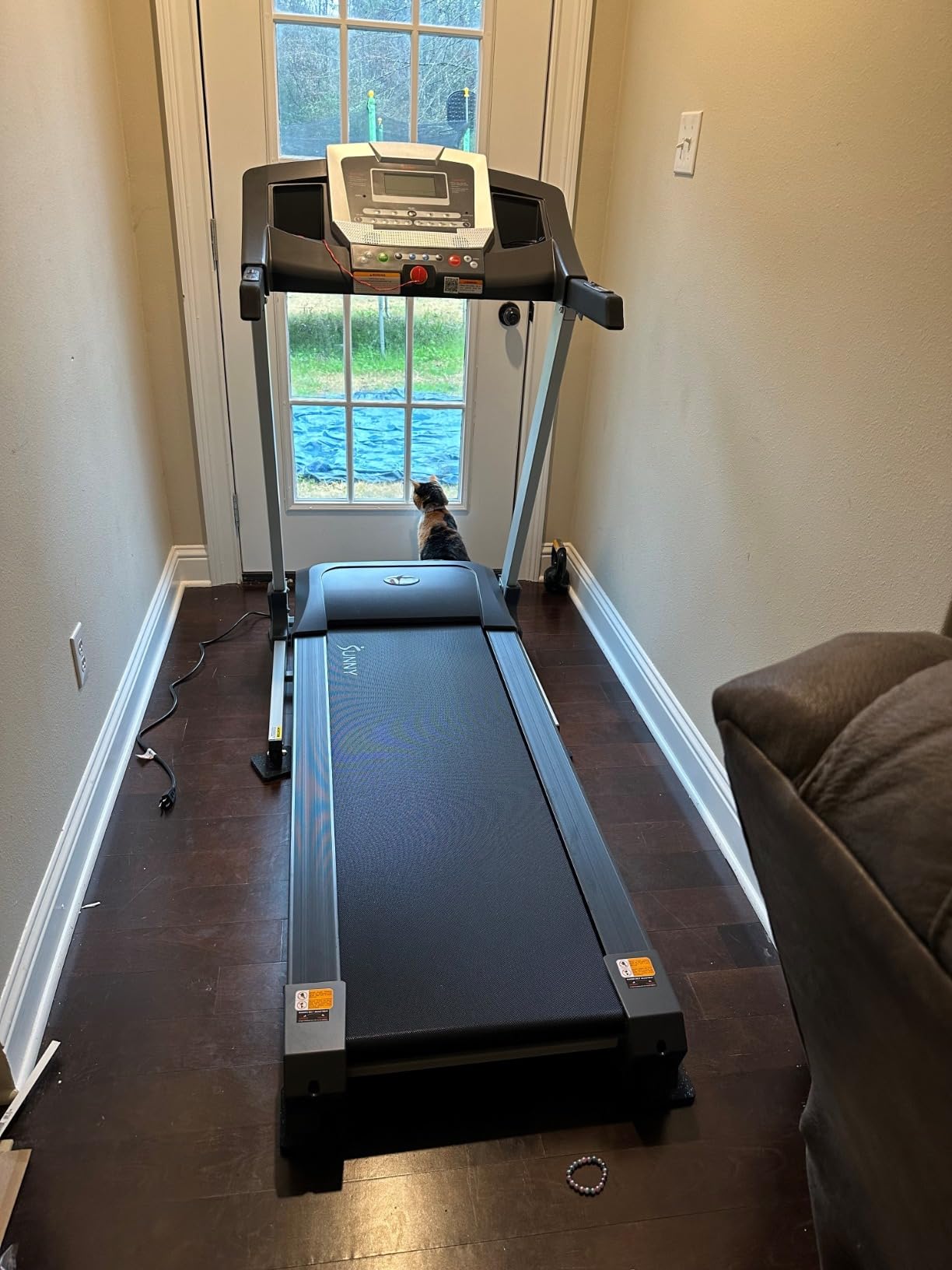 Sunny Health & Fitness Fully Assembled Auto Incline Treadmill for Home Gym customer photo 2