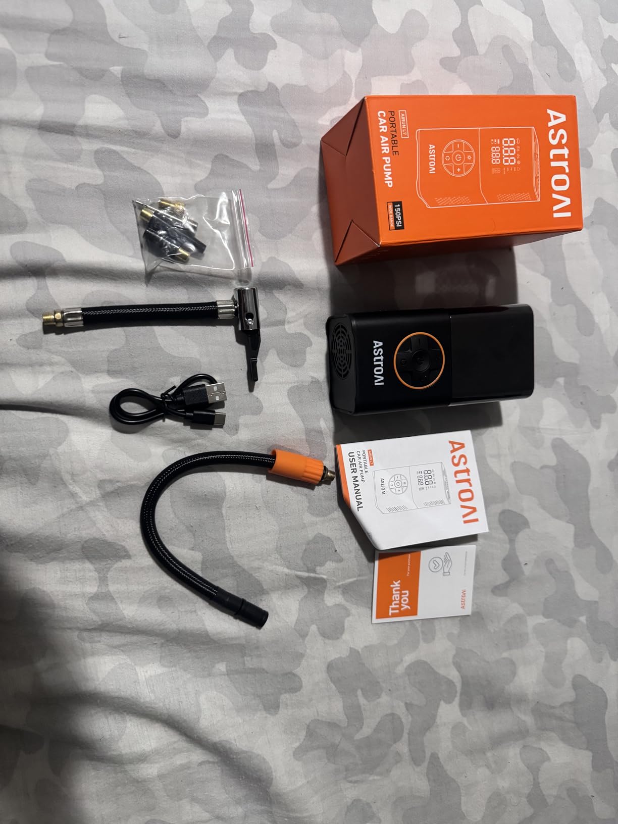 AstroAI L7 Tire Inflator Portable Air Compressor,150 PSI Cordless Bike Pump customer photo 2