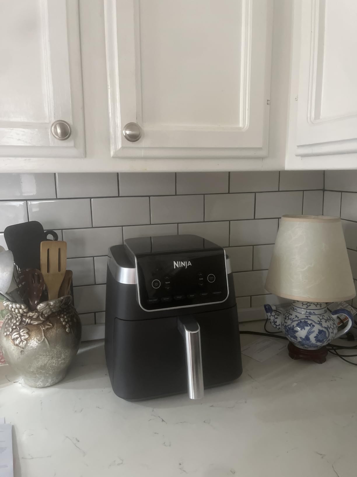 Ninja Air Fryer XL with MaxCrisp, 6.5 Qt, 6-in-1, Grey, AF181 customer photo 1