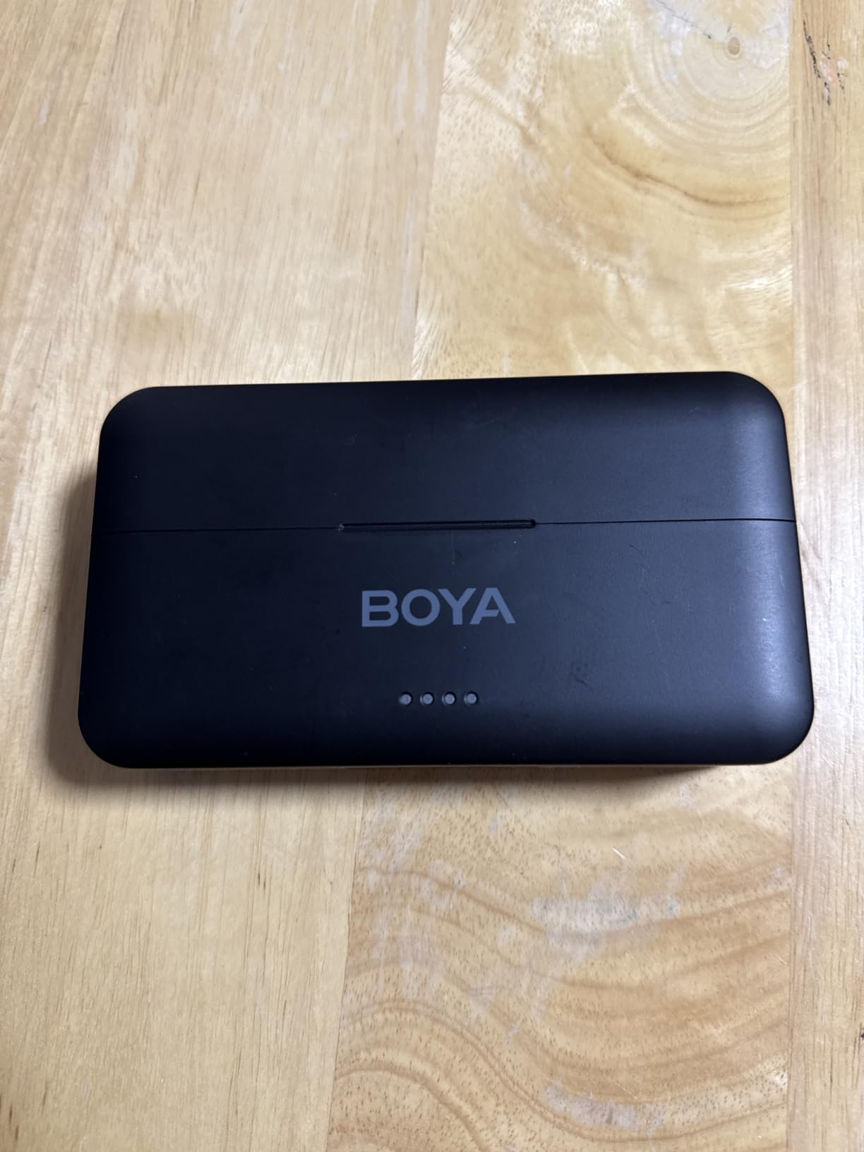BOYA BY-V4U Wireless Lavalier Microphone for iPhone 17/16/15 Series Type C Smartphone with Charging Case, 4-Channel Mono Output, Omnidirectional Noise Cancelling Lapel Mic for Video Recording Podcast customer photo 1
